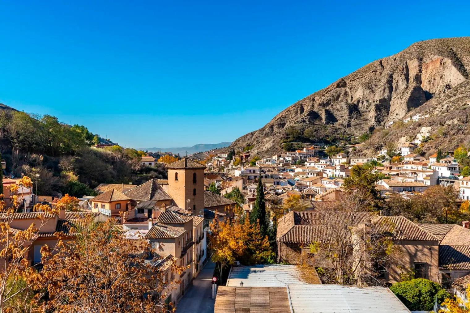 Increible Atico Centro Monachil Apartment Exterior foto